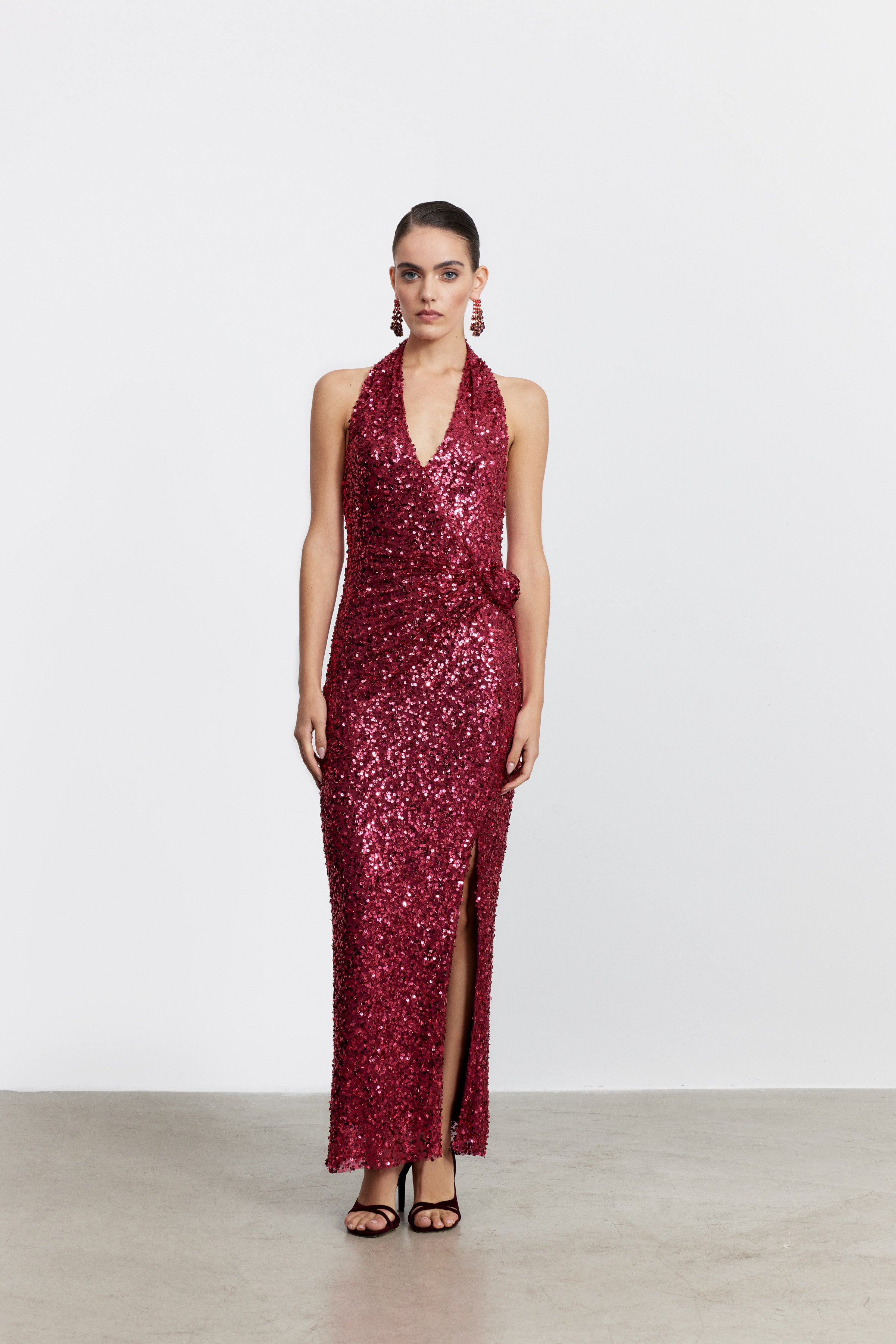 ROSIE GÜL DETAYLI PAYET ELBİSE | KOYU PEMBE