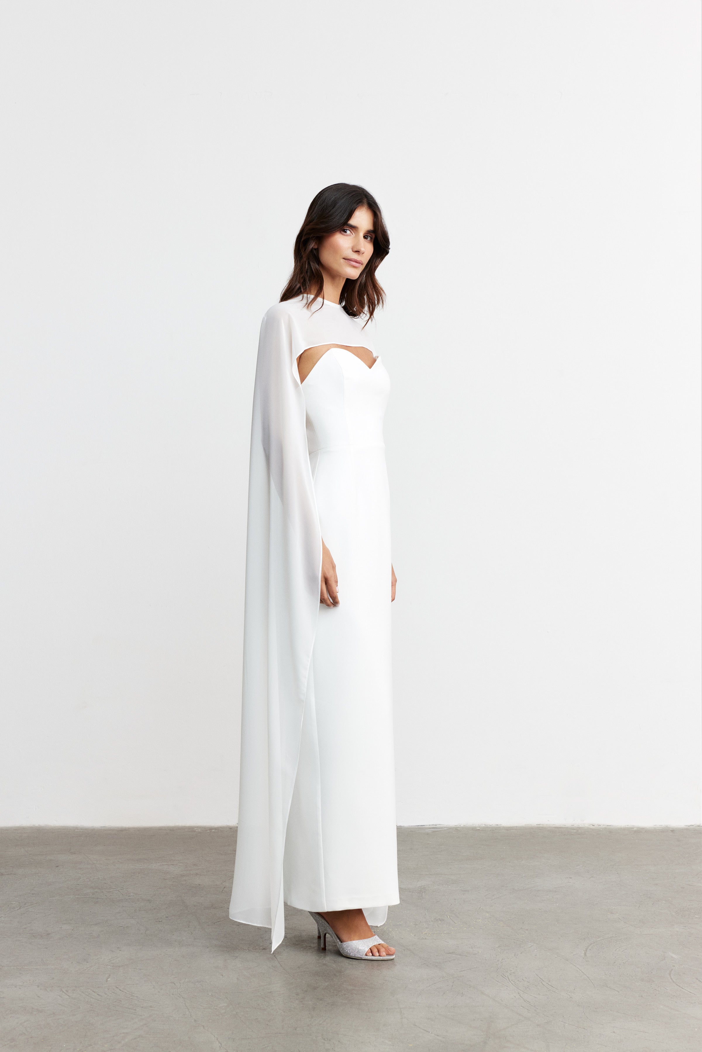 HARMONIE KALP YAKA ELBİSE & ŞİFON PELERİN | BEYAZ