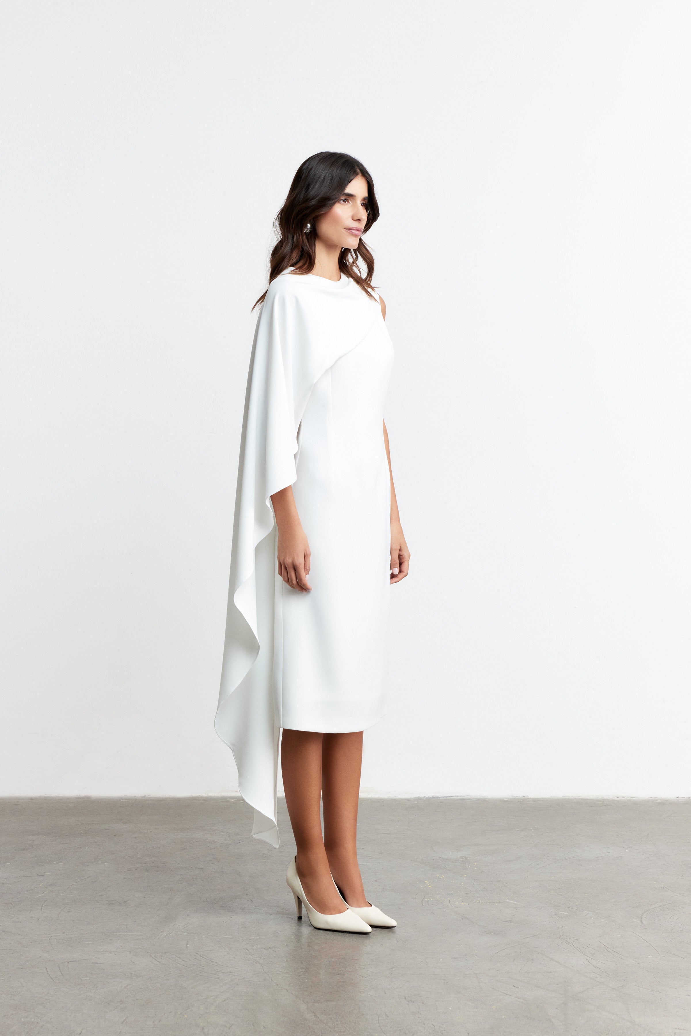 NOVA PELERİN DETAYLI ELBİSE | BEYAZ