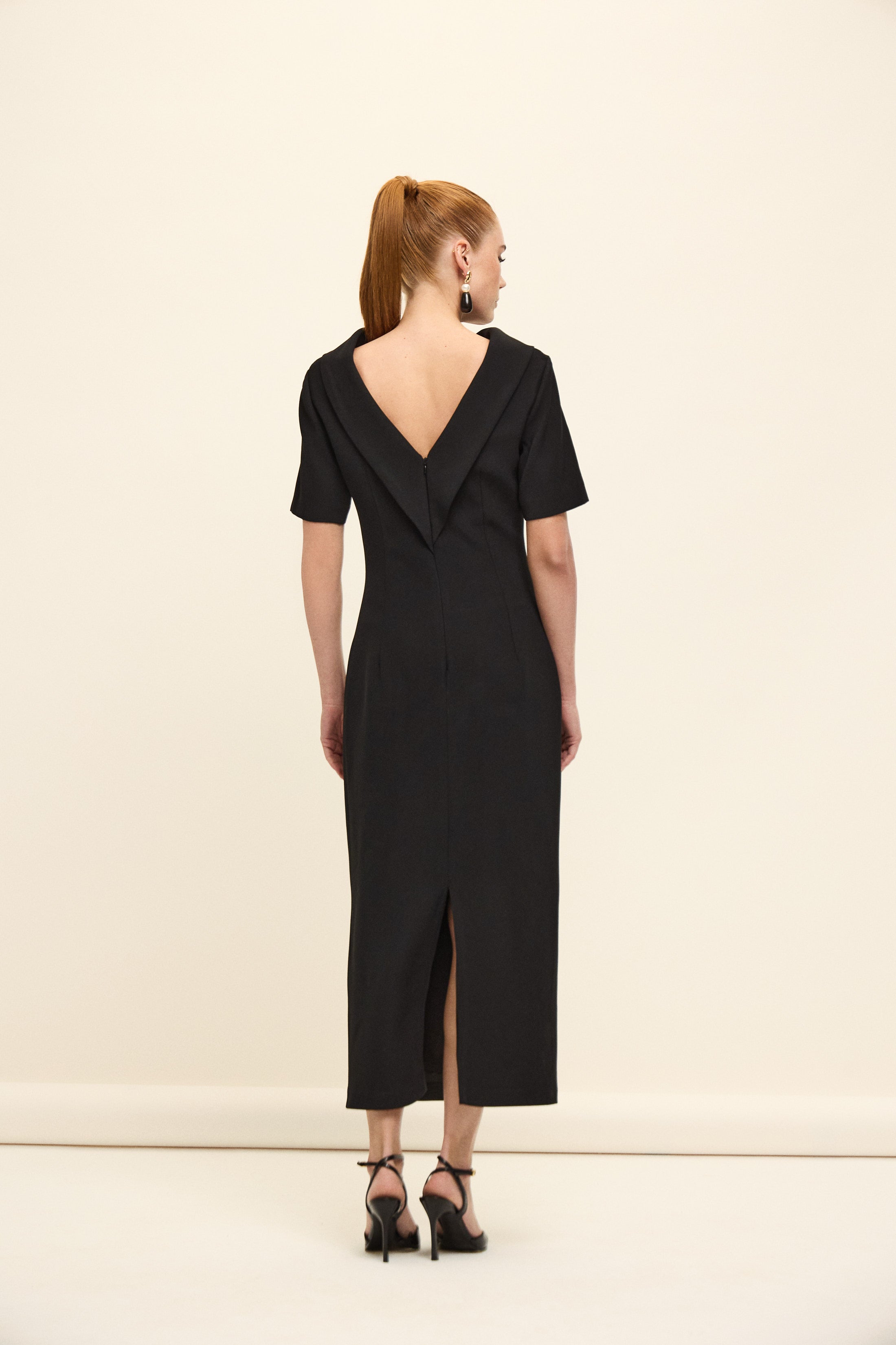 ROMA SIRT DETAYLI ELBİSE | SİYAH