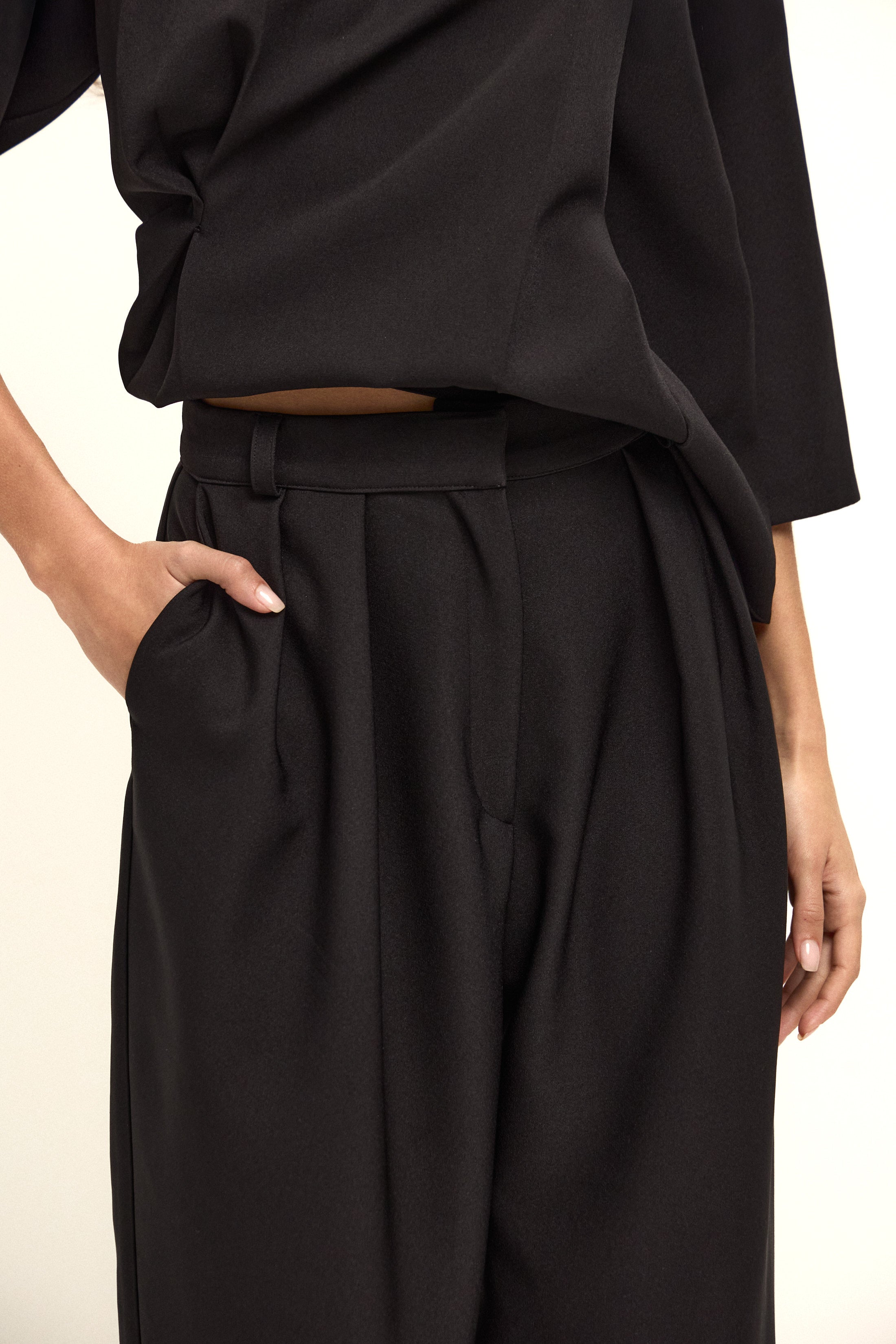 LYON CARROT PİLELİ PANTOLON | SİYAH