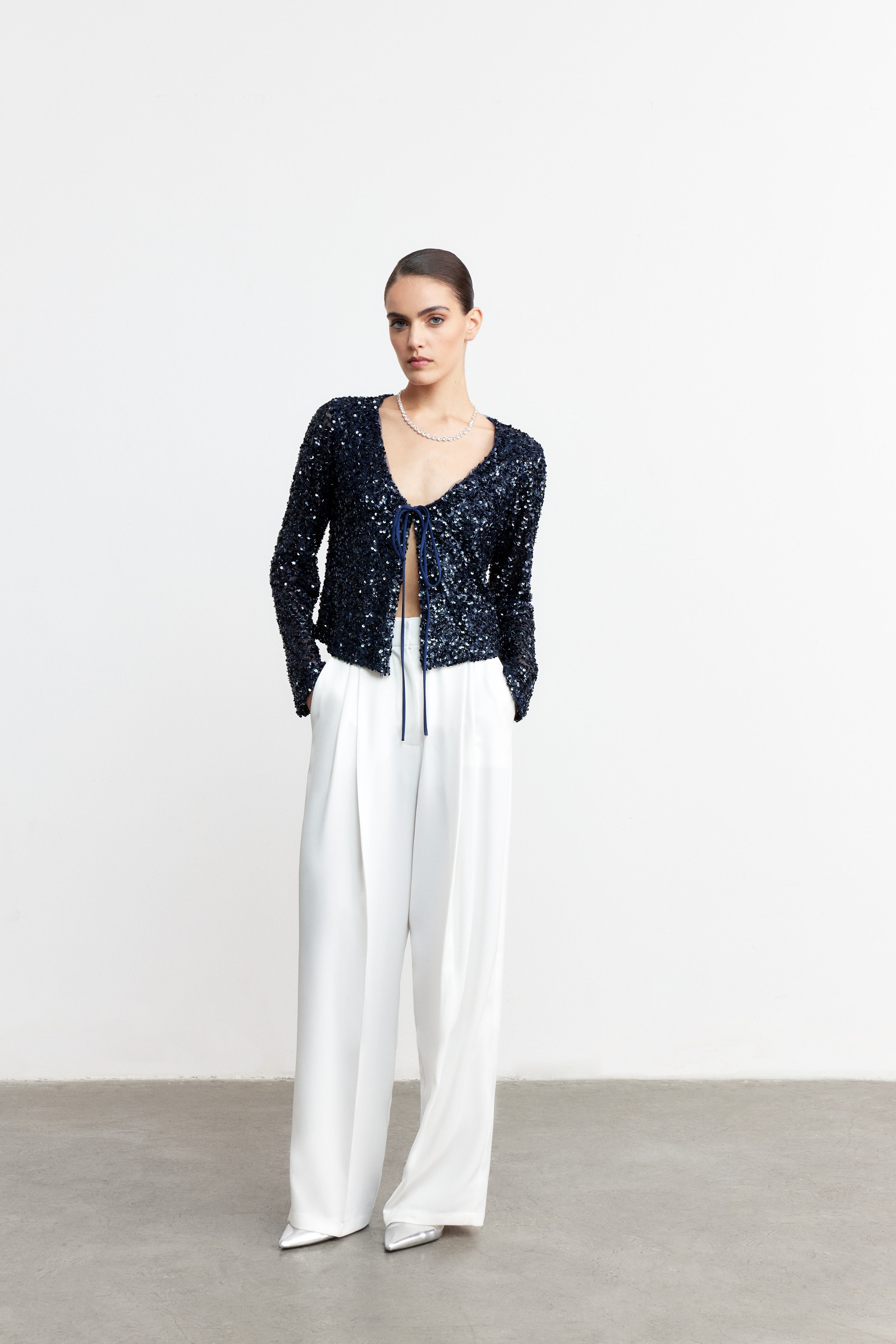 LUNA BAĞLAMALI PAYET BLUZ | LACİVERT