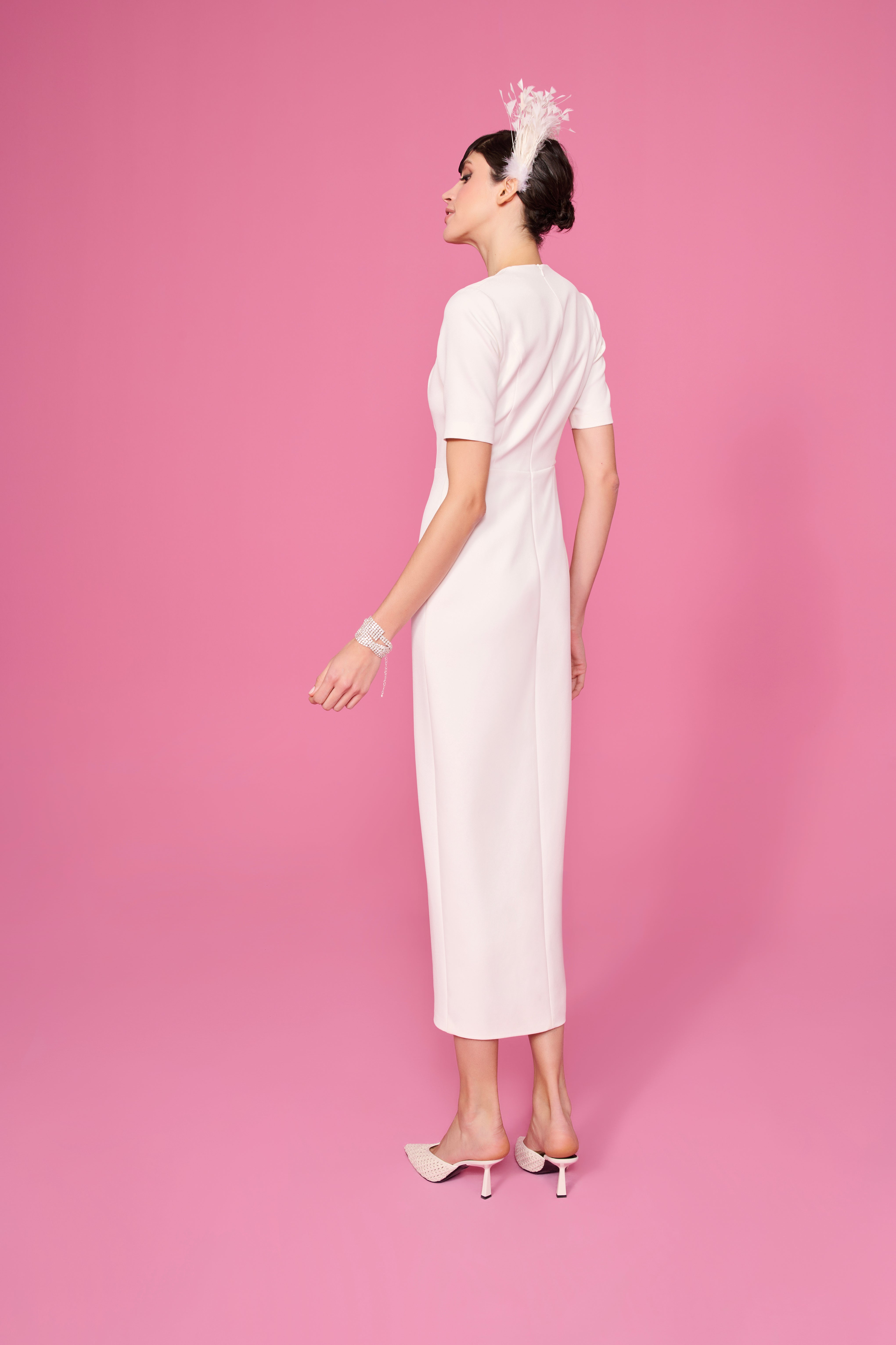happy to wear Elbiseler AMANDA ASİMETRİK YAKA MİDİ ELBİSE | KIRIK BEYAZ