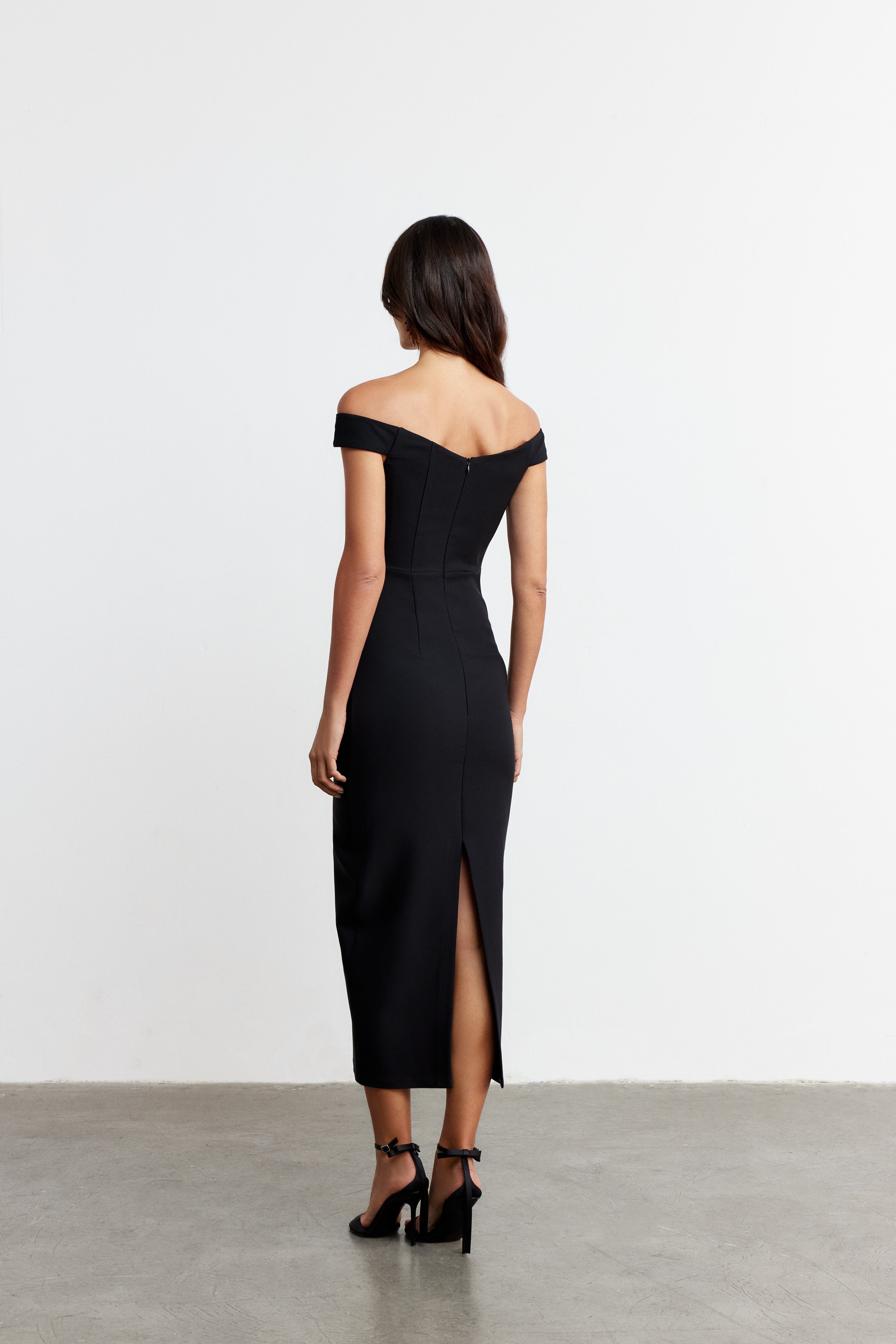 AMELIA OFF-SHOULDER KOKTEYL ELBİSE | SİYAH