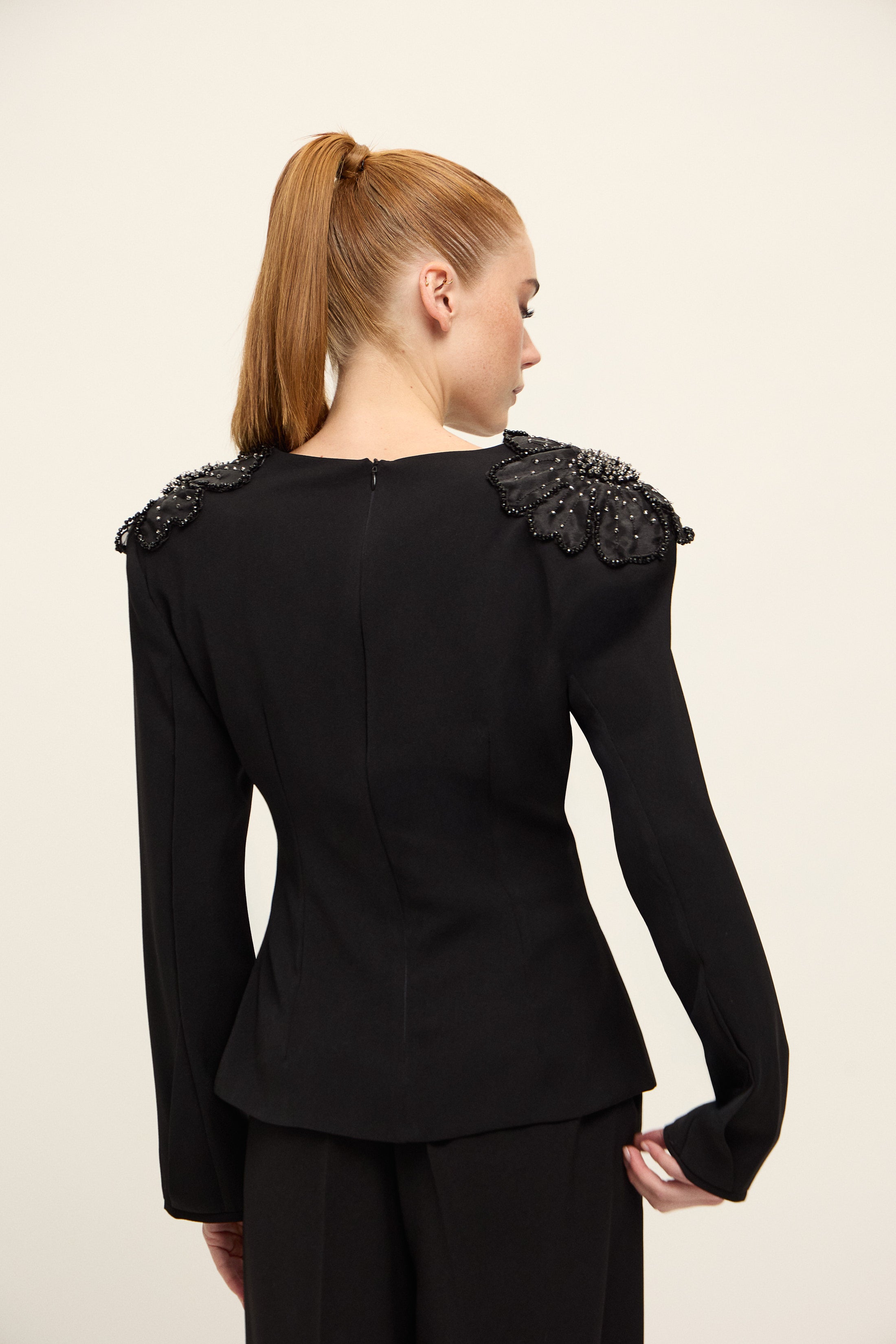 FLORENCE ÇİÇEK İŞLEMELİ BLUZ