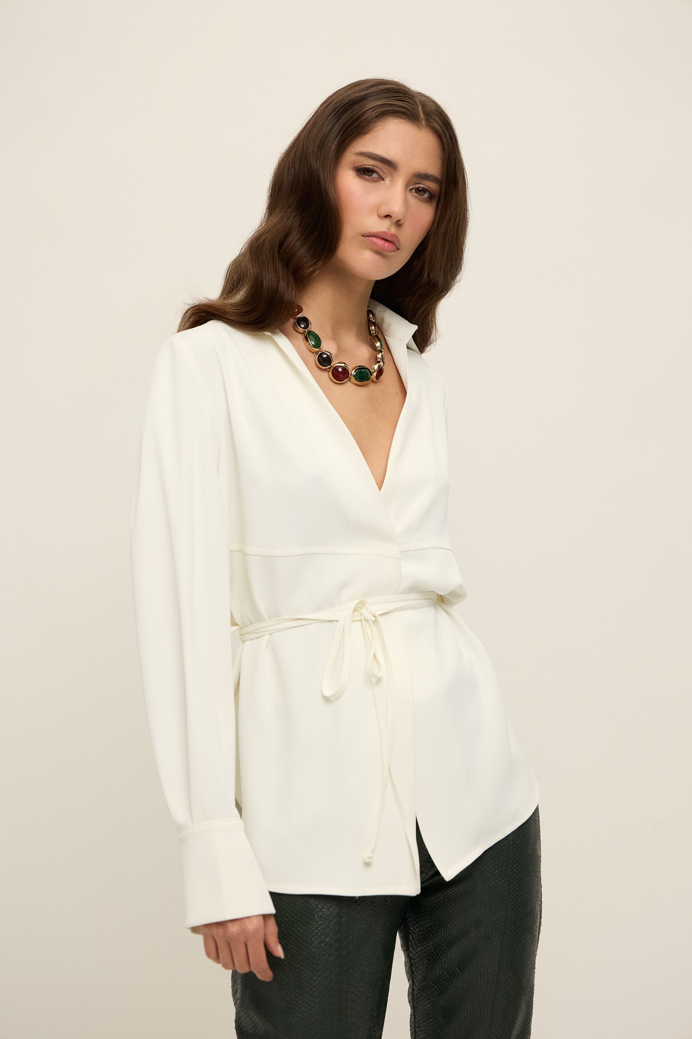 GENEVA MİNİMAL GÖMLEK | KIRIK BEYAZ