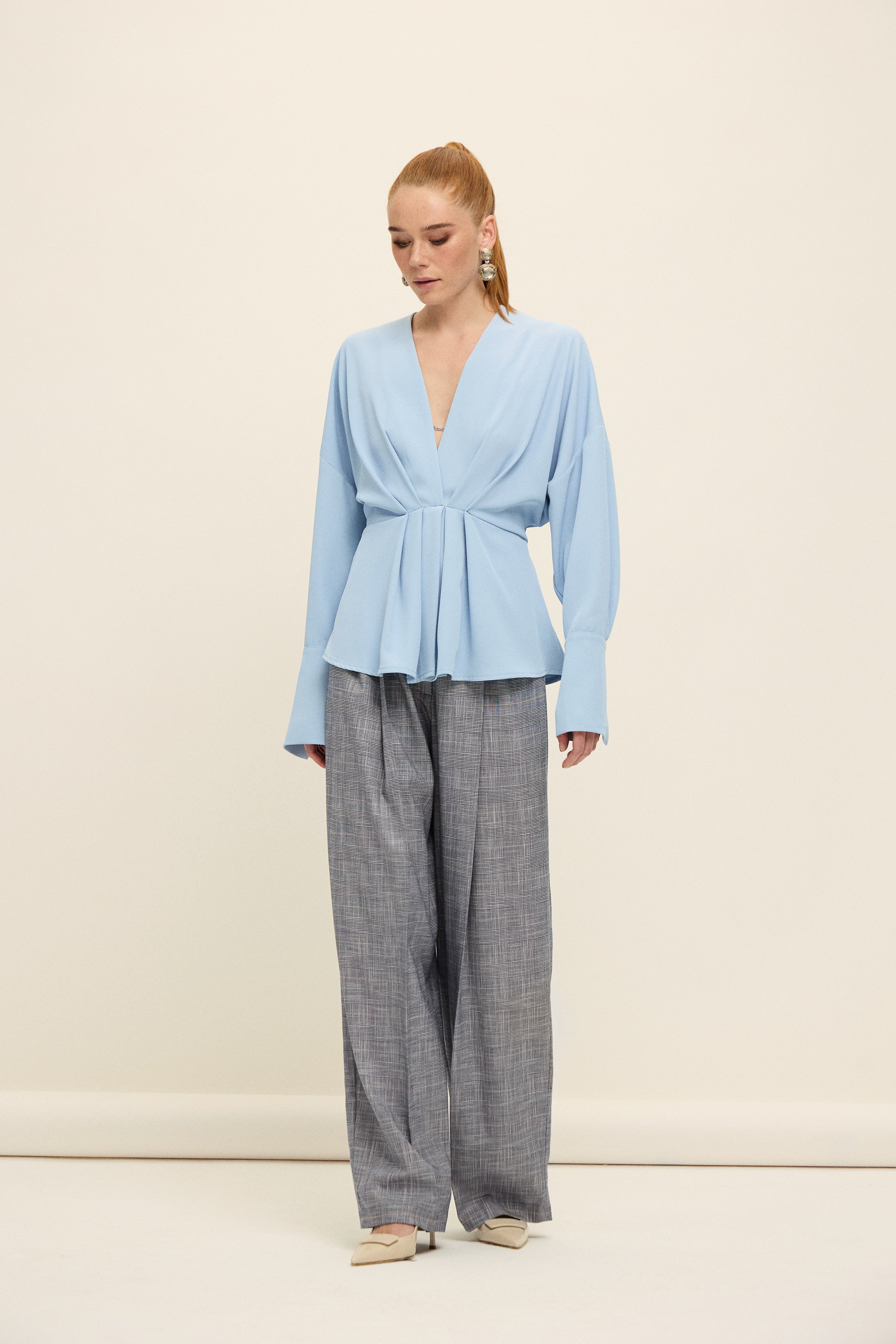 OSLO PİLE DETAYLI BLUZ  | BEBE MAVİ