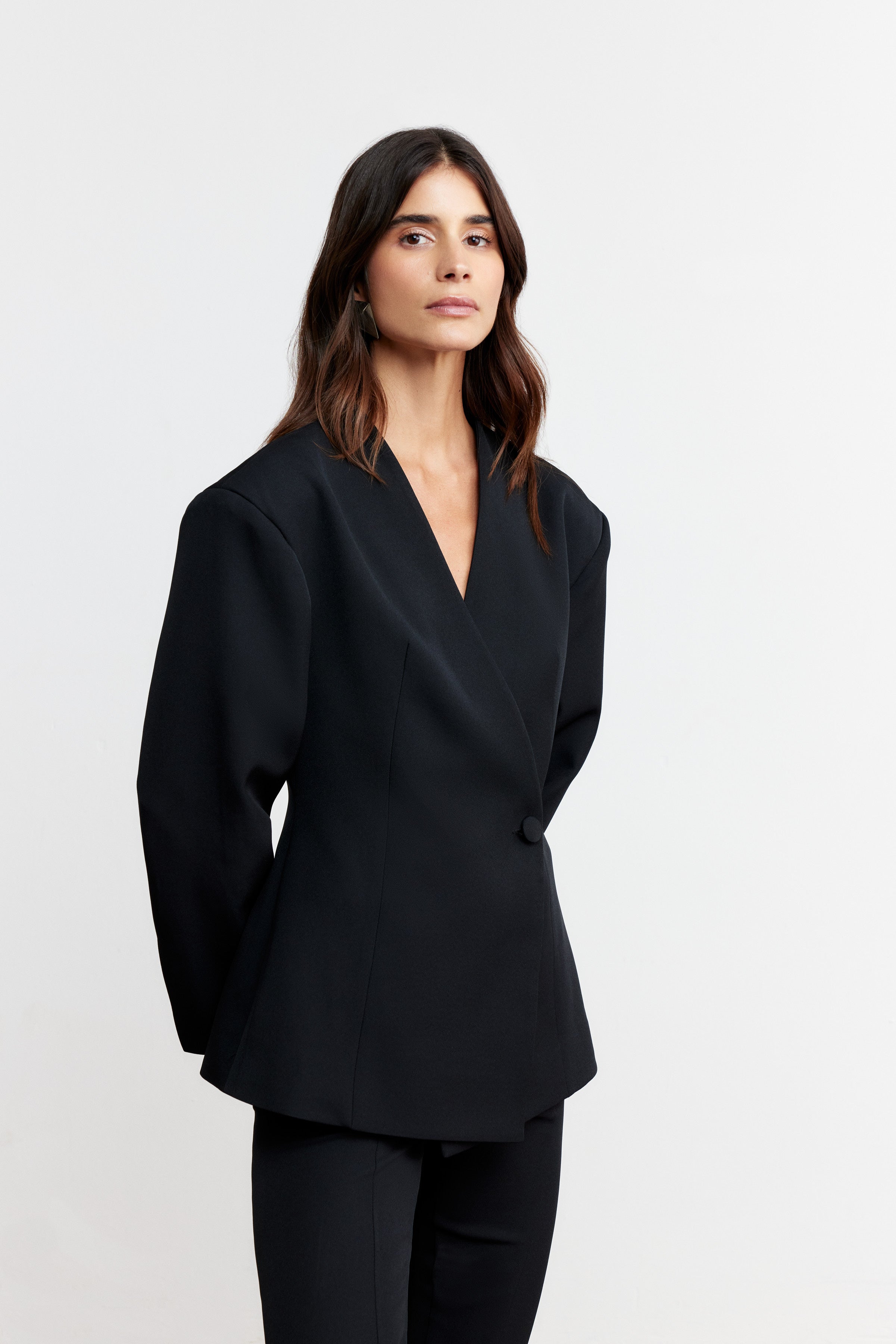 MERLOT KRUVAZE GENİŞ OMUZ BLAZER | SİYAH