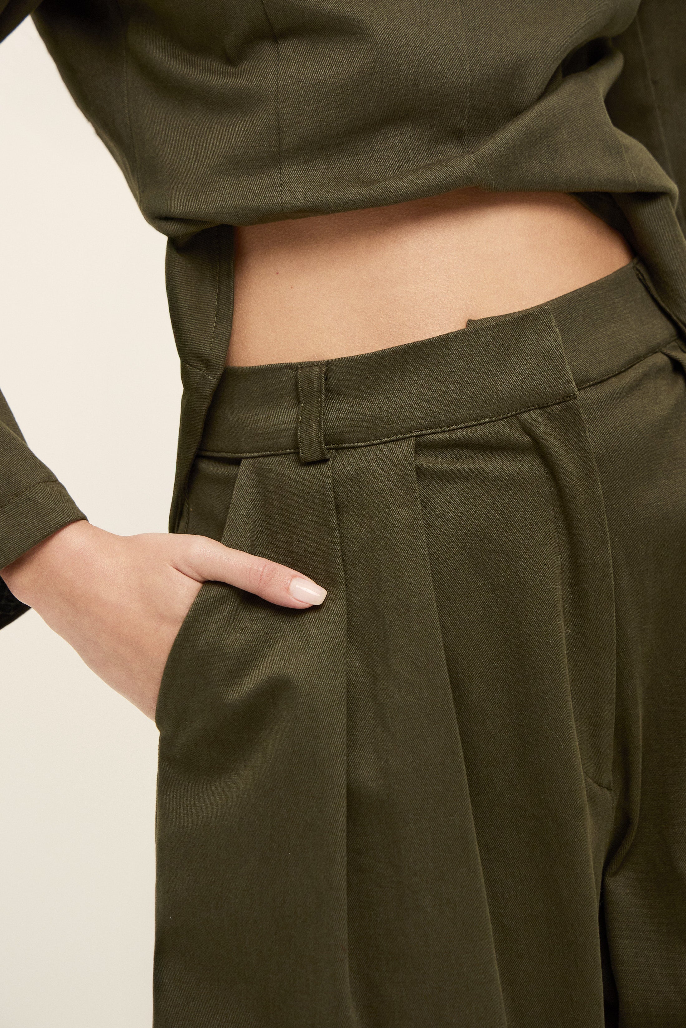 SEOUL PİLELİ CARROT PANTOLON | HAKİ